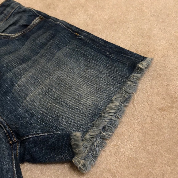 Current/Elliott Vintage Straight Cutoff Shorts - Picture 5 of 8